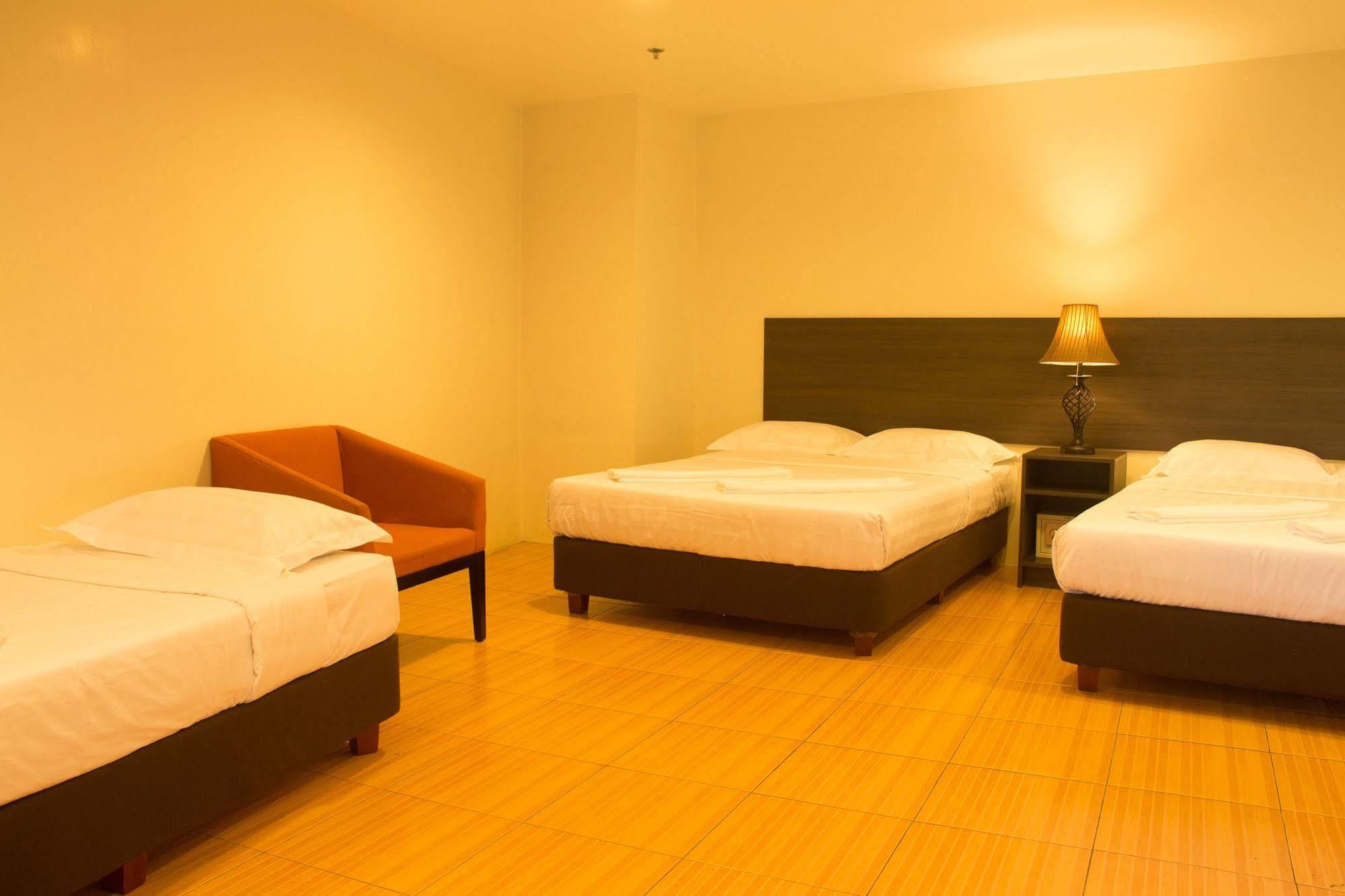באגויו City Center Hotel מראה חיצוני תמונה